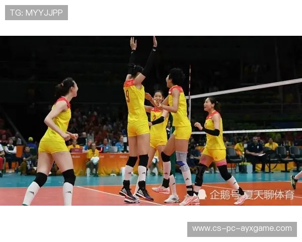 女排主帅暂停时怒吼震场，队员回场后连得八分